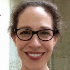 Meet your Posher, Leslie